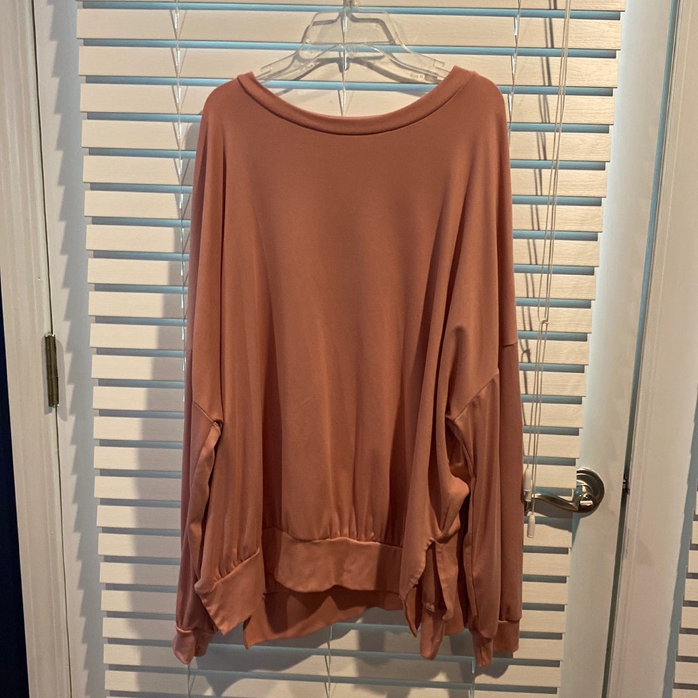 Light pink oversized tunic.